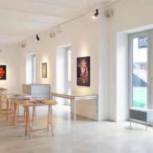 image FINISSAGE and ARTIST TALK with ANNET VAN DER VOORT on the occasion of the Exhibition FLOWERS & TABLES: Still life stories