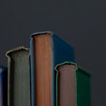 Bild MARY ELLEN BARTLEY: STILL BOOKS